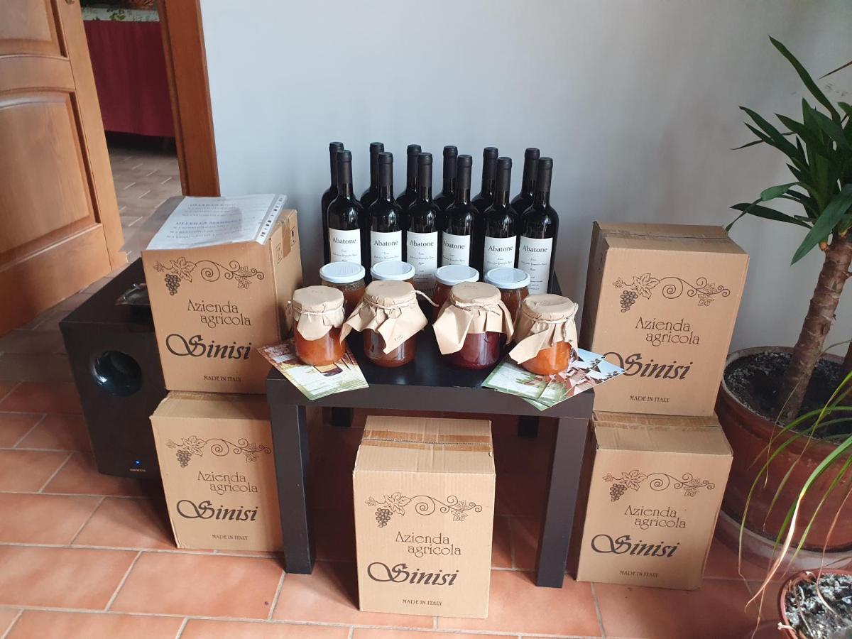 Azienda Agricola Sinisi تشيرفيتيري المظهر الخارجي الصورة